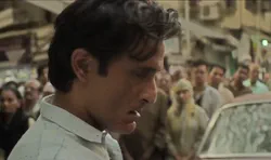 angry stare akshaye khanna dhurandhar